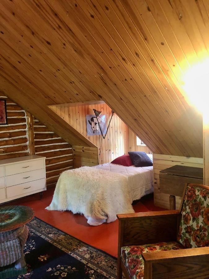 Chalet En Bois Rond Mauricie Saint-Alexis-des-Monts Bagian luar foto