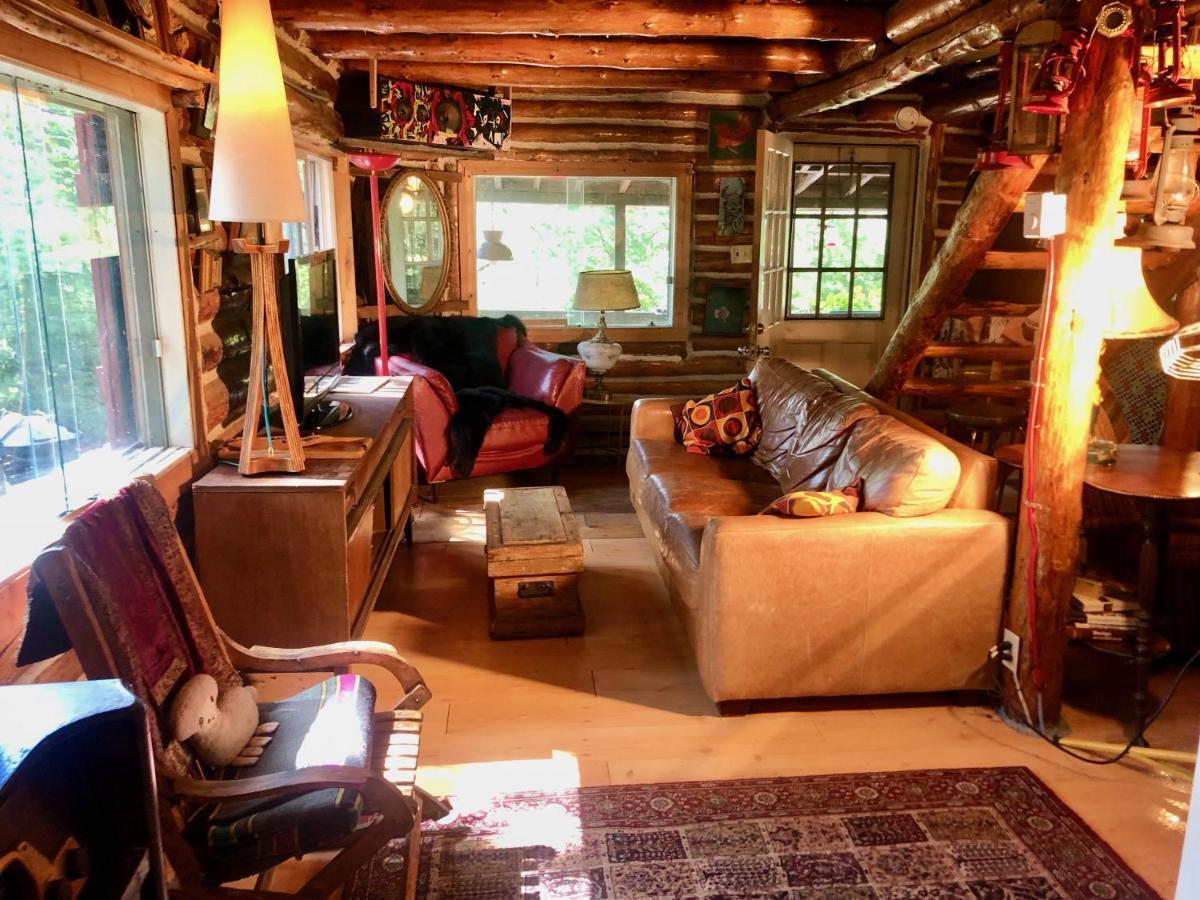 Chalet En Bois Rond Mauricie Saint-Alexis-des-Monts Bagian luar foto